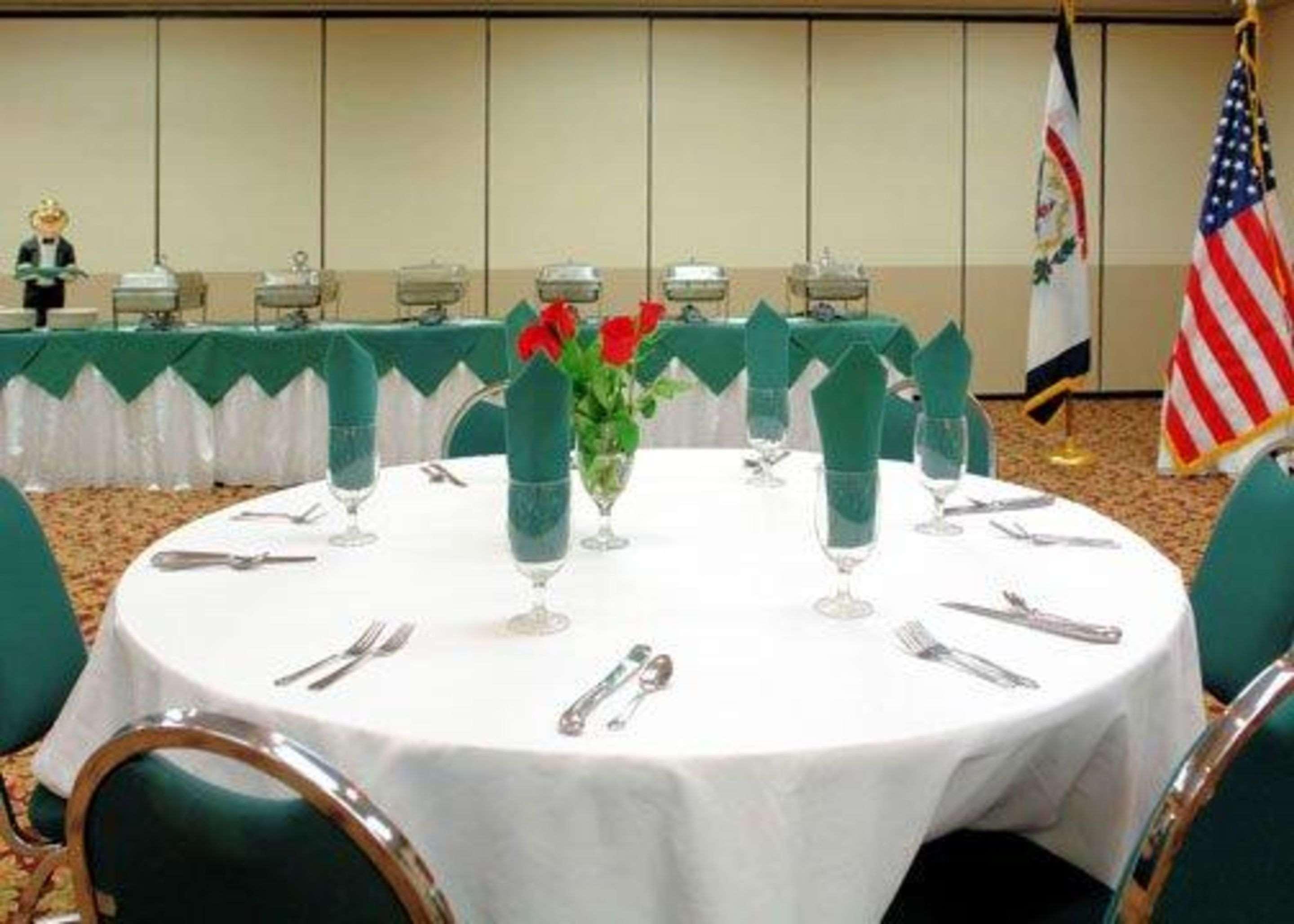 Quality Hotel And Conference Center Cumberland Heights Buitenkant foto